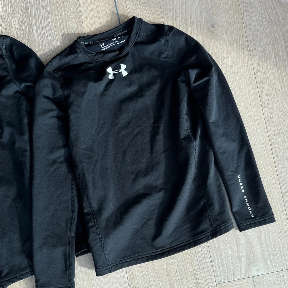 Under Armour coldgear tops - Picture 2 of 7